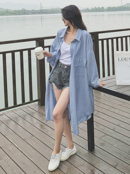 เสื้อโค้ท เสื้อโค้ทกันหนาว เสื้อโค้ทใส่เที่ยวต่างประเทศ ยี่ห้อ: Qianziqian