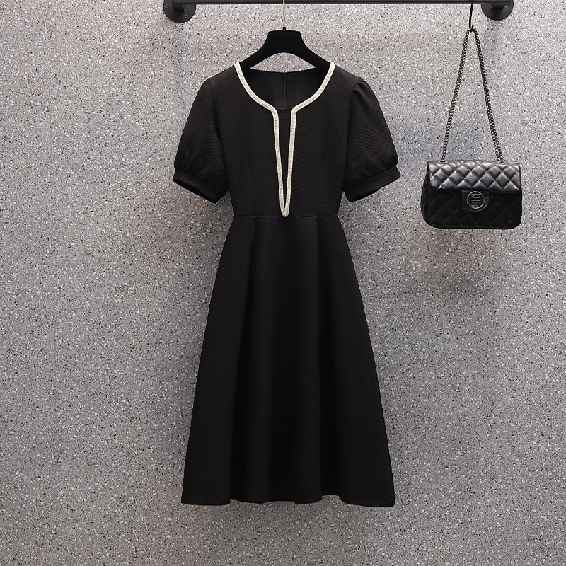 เดรสคนอ้วน เดรสสาวอวบ ชุดเดรสคนอ้วนวัยรุ่น BY PLUS SIZE Girl
