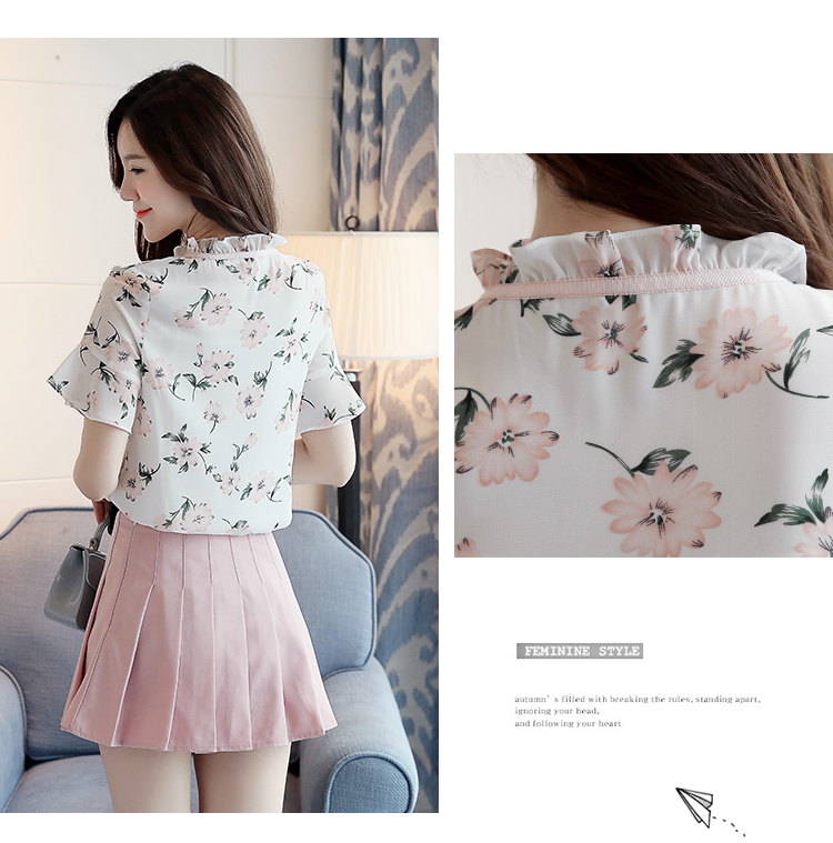Blouse3788 เสื้อชีฟองสีครีมลายดอกไม้สีชมพู แต่งระบายที่คอ ช่วงอกและปลายแขน ผ้าชีฟองเกรดพรีเมียมเนื้อดีหนาสวย มีซับในอย่างดี งานสวยผ้านุ่มใส่สบาย แมทช์กับอะไรก็สวย