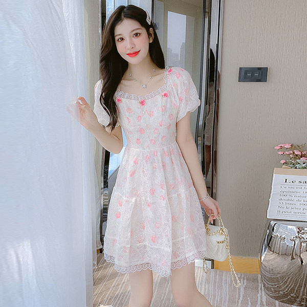 ชุดเดรสสวยๆ ชุดเดรสน่ารักๆ สไตล์เกาหลี By Meiyi women's clothing