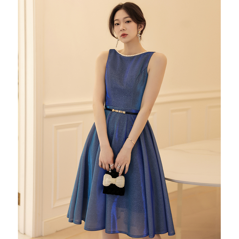 ชุดราตรี ชุดราตรีสวยหรู แบบ ทันสมัย Evening dress