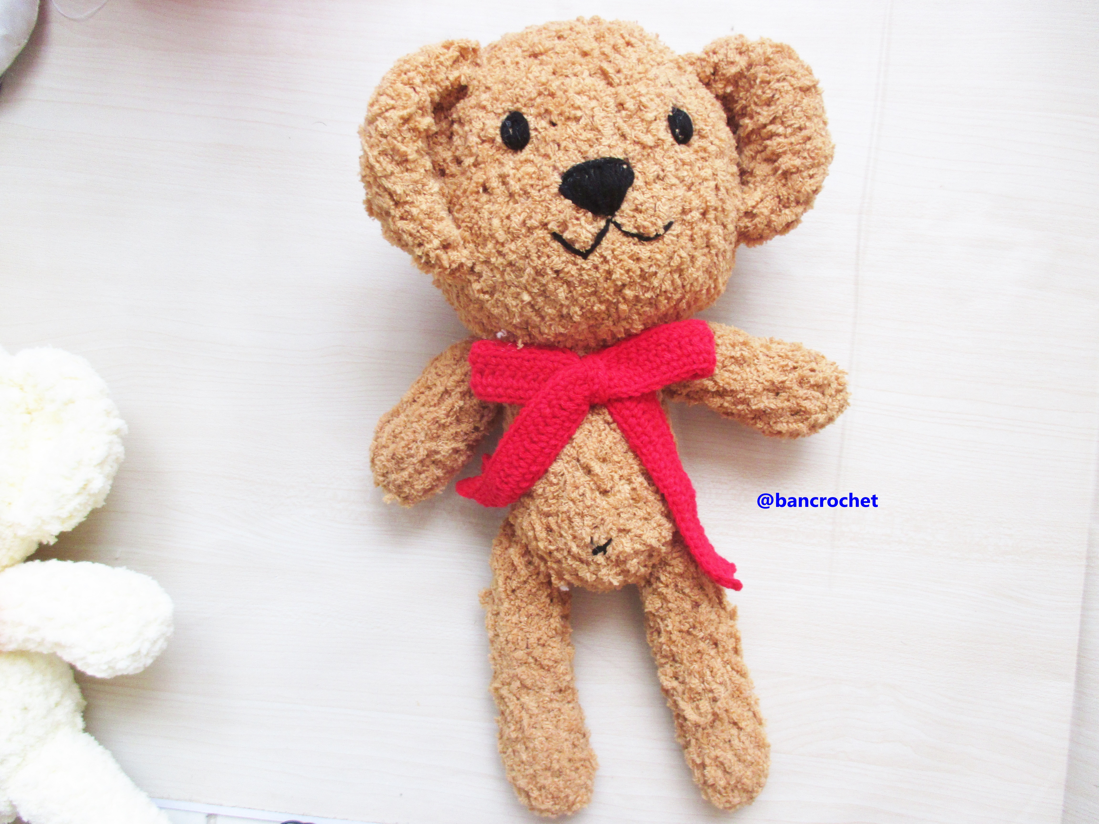 Bancrochet ตุ๊กตาหมีถักโครเชต์ Crochet Bear น้ำตาล 11 นิ้ว
