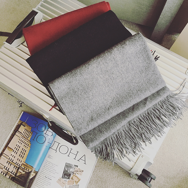 ผ้าพันคอกันหนาว ไหมพรมเนื้อเรียบ นุ่ม เกาหลี สีดำ พร้อมส่ง Black