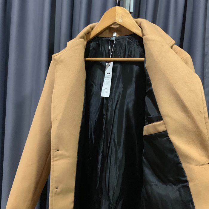 เสื้อโค้ทผู้ชาย สไตล์เกาหลี ทรงคลาสสิค ใส่ง่ายเข้ากับทุกชุด กันหนาวได้ดี พร้อมส่ง สีครีมน้ำตาล