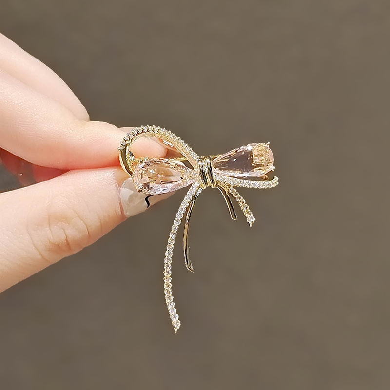 เข็มกลัด เข็มกลัดสวยๆ เข็มกลัดติดเสื้อ Brooch