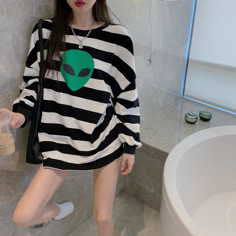 เสื้อยืดแขนยาว เสื้อแขนยาววัยรุ่น