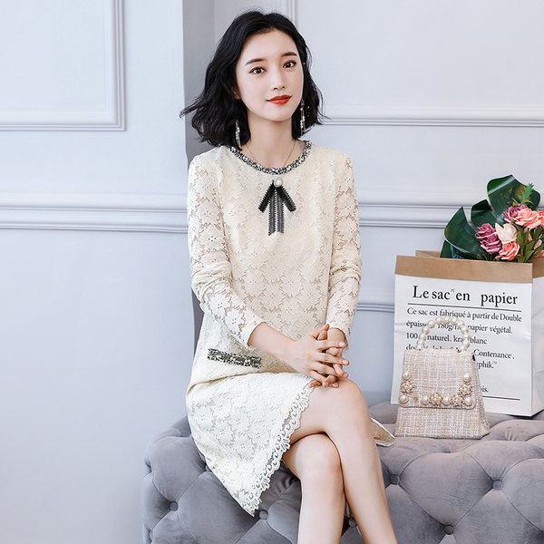 ชุดเดรส