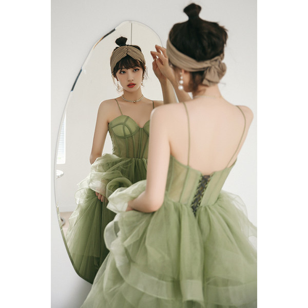 ชุดราตรี ชุดราตรีสวยหรู แบบ ทันสมัย Evening dress