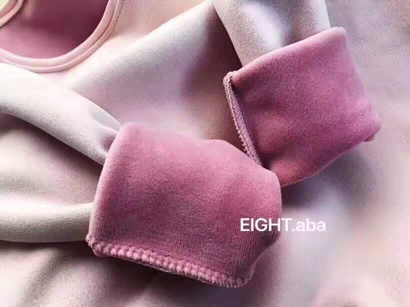 ลองจอน บุขนด้านในนุ่มมาก เข้ารูปยืดได้เยอะ ใส่ด้านในเพิ่มอุณภูมิได้ 11 องศา