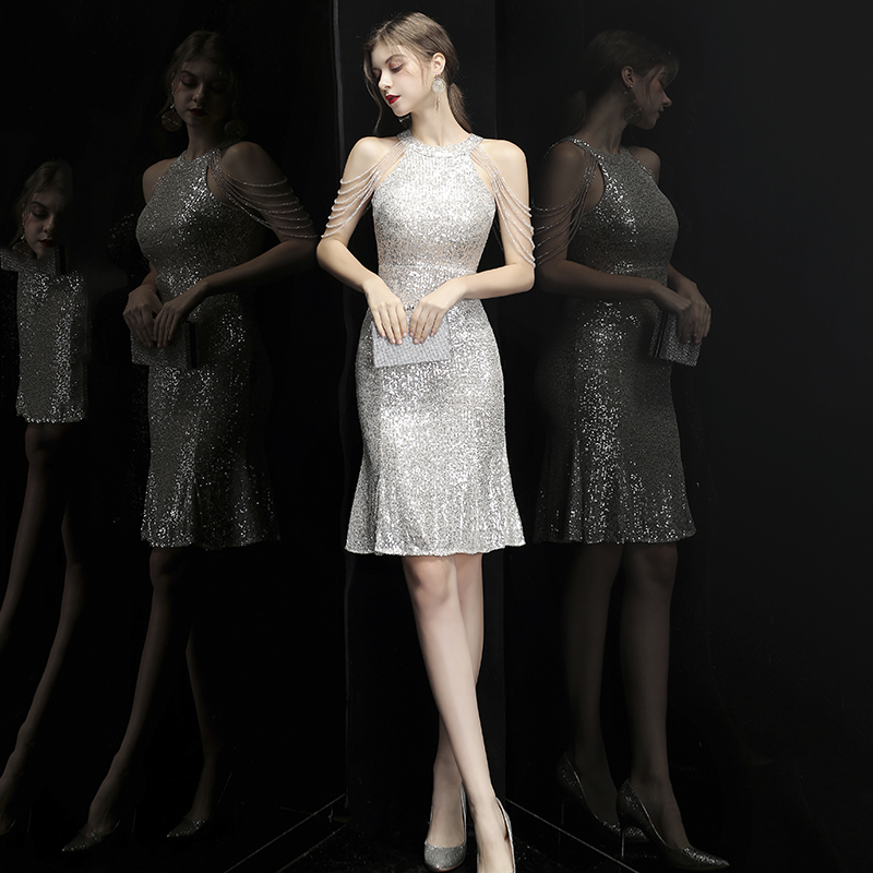 ชุดราตรี ชุดราตรีสวยหรู แบบ ทันสมัย Evening dress