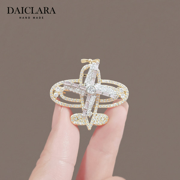 เข็มกลัด เข็มกลัดสวยๆ เข็มกลัดติดเสื้อ Brooch