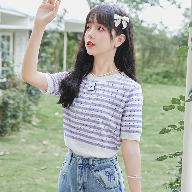 เสื้อผ้าวัยรุ่นเกาหลี เสื้อยืดวัยรุ่นผู้หญิง มีขนาด S M L XL
