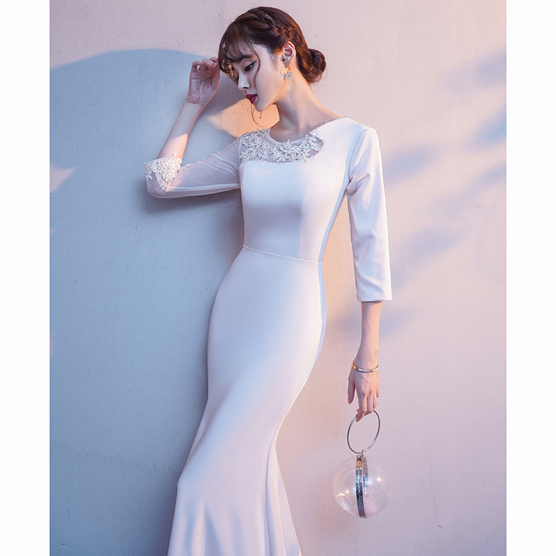 ชุดราตรี ชุดราตรีสวยหรู แบบ ทันสมัย Evening dress