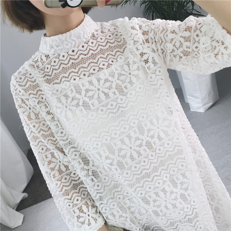 มินิเดรส หรือเสื้อตัวยาว งานถักดูดีมาก งานโอเคเลยจ้า แถมเสื้อสายเดี่ยวด้านใน ขาว