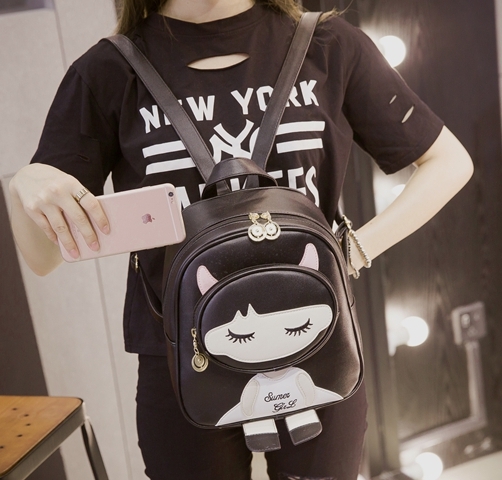 กระเป๋าเป้ หนังใบเล็กสีดำ แต่งลายเด็กผู้หญิง น่ารัก black