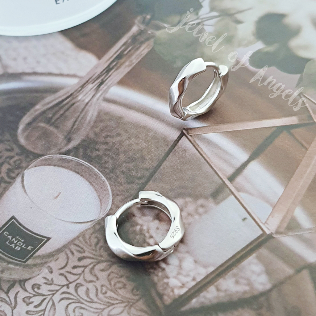 ต่างหูเงินแท้ S925 รุ่น Flame ต่างหูห่วงเล็กเกลียวหนา มินิมอล สูง12.4mm เงินแท้ทั้งชิ้น Silver925