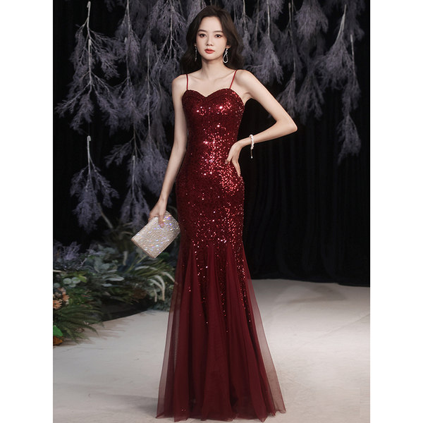 ชุดราตรี ชุดราตรีสวยหรู แบบ ทันสมัย Evening dress