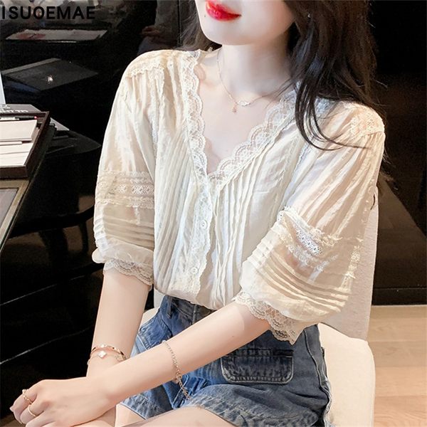 เสื้อลูกไม้ แขนสั้น