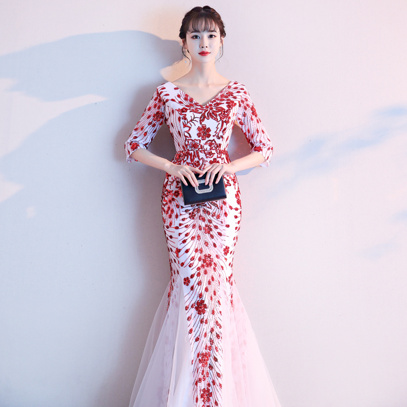 ชุดราตรี ชุดราตรีสวยหรู แบบ ทันสมัย Evening dress