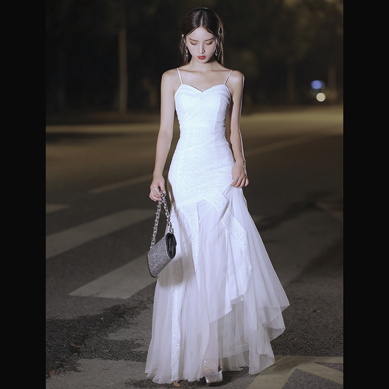 ชุดราตรี ชุดราตรีสวยหรู แบบ ทันสมัย Evening dress