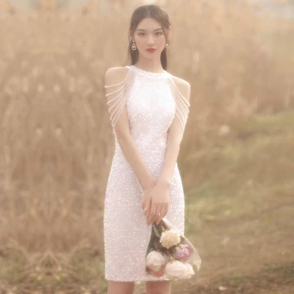 ชุดราตรี ชุดราตรีสวยหรู แบบ ทันสมัย Evening dress