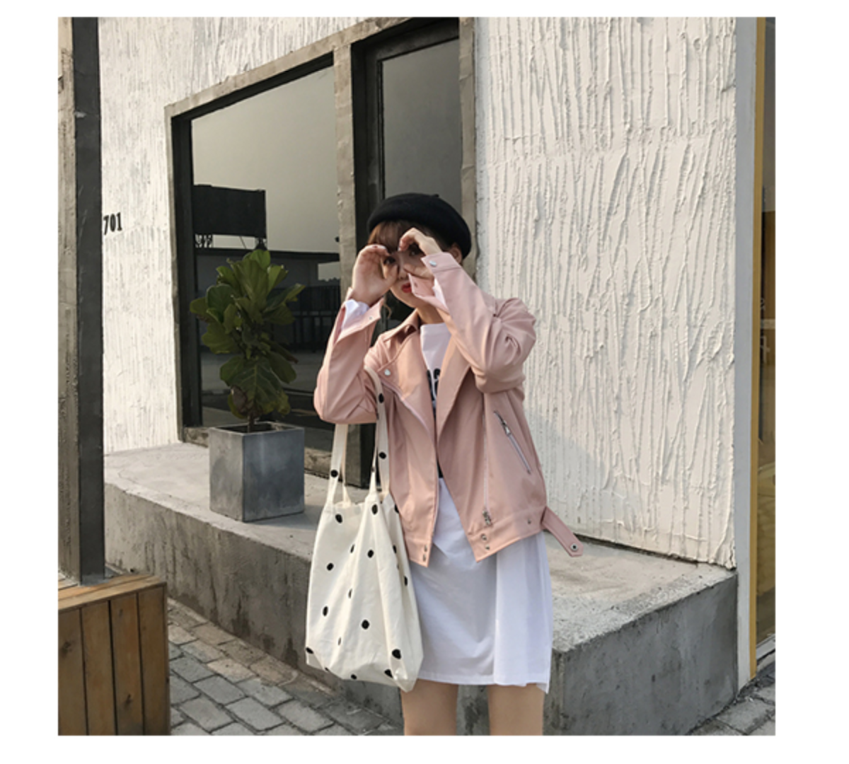 แจ็คเก็ตหนัง ทรงสวย งานคุณภาพดี เก๋ไก๋ พร้อมส่งเลยจ้า pink