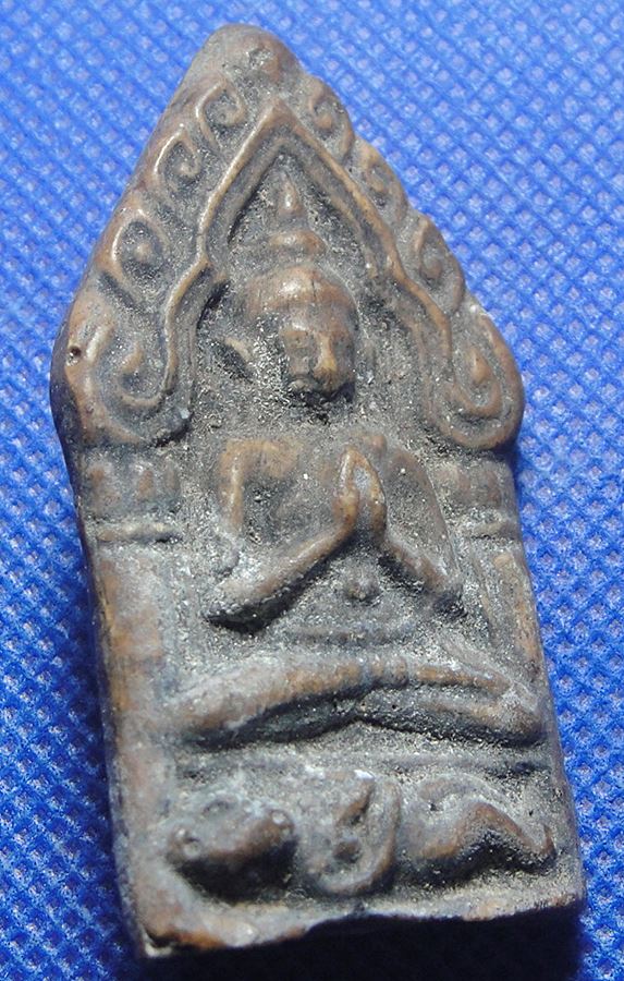 พระขุนแผนหลังยันต์ หลวงพ่อกวย