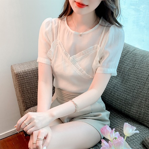 เสื้อเชิ้ตแขนยาววัยรุ่น ลายสวยๆ แบรนด์ YIL AN