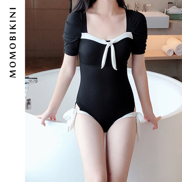 ชุดว่ายน้ำผู้หญิง ชุดว่ายน้ำน่ารัก Bikini ชุดไปทะเล