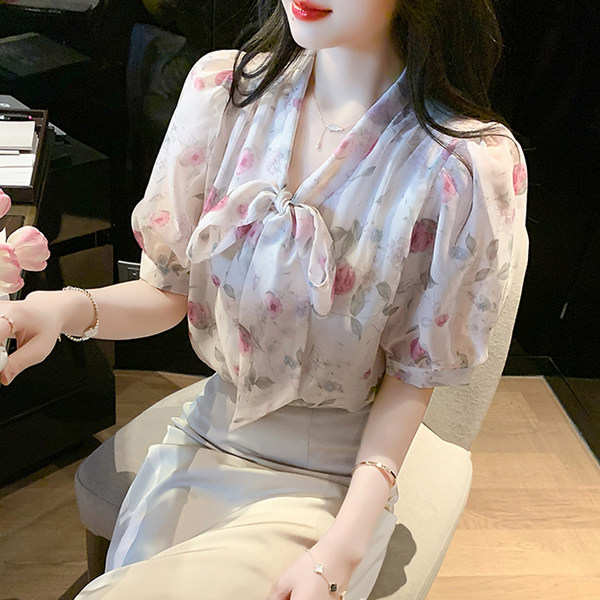 เสื้อเชิ้ตแขนยาววัยรุ่น ลายสวยๆ แบรนด์ YIL AN