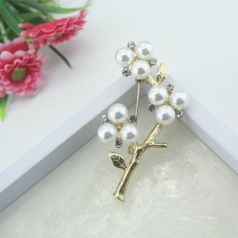 เข็มกลัด เข็มกลัดสวยๆ เข็มกลัดติดเสื้อ Brooch