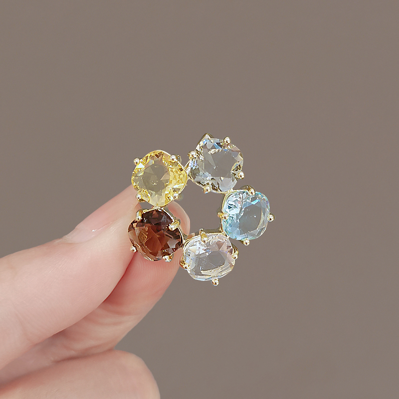 เข็มกลัด เข็มกลัดสวยๆ เข็มกลัดติดเสื้อ Brooch