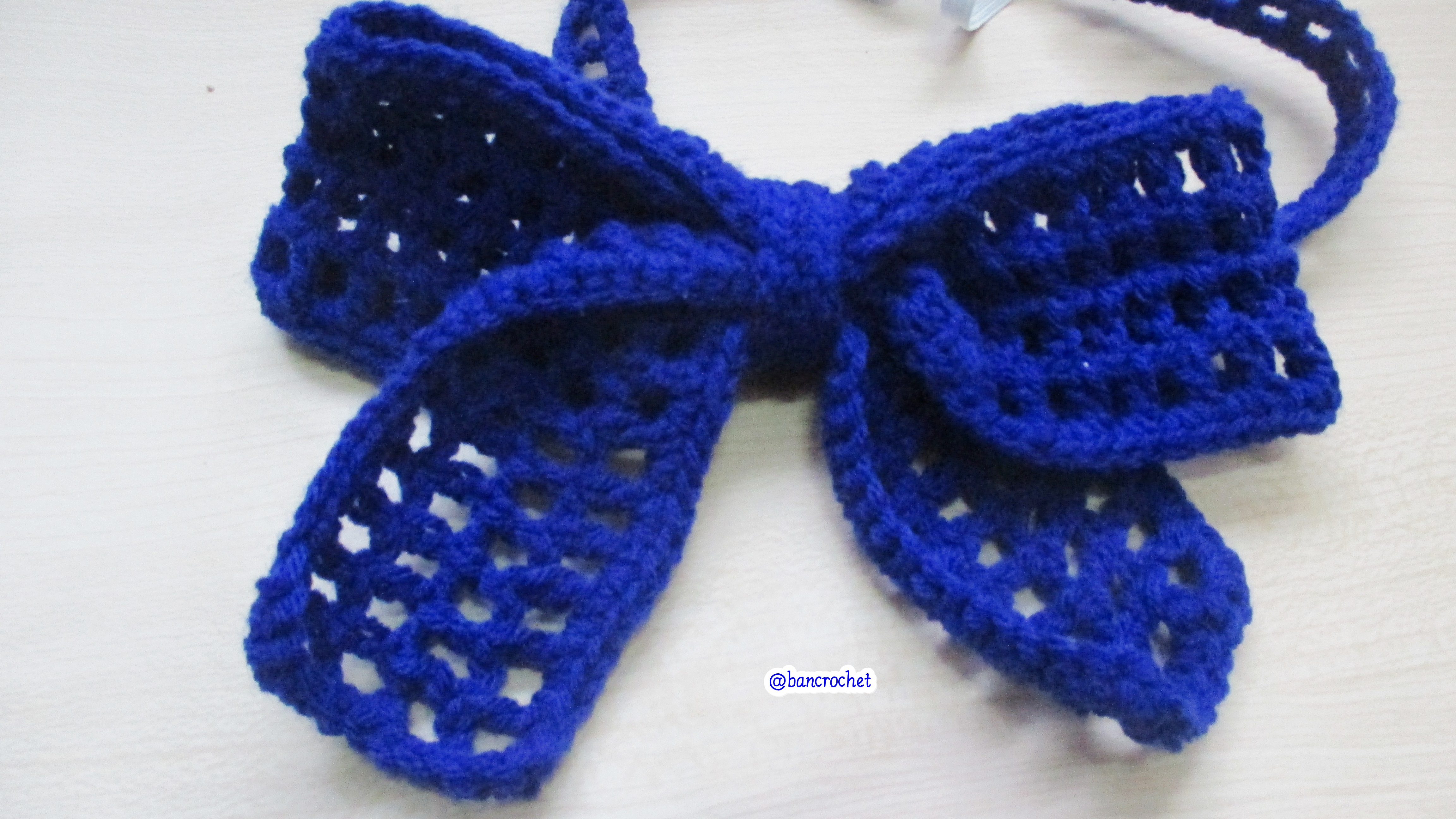 Bancrochet ที่คาดผมถักโครเชต์ โบว์ถักคาดผม Crochet Bow Headband น้ำเงิน 5 inch