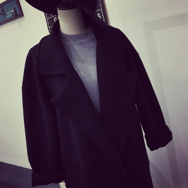 เสื้อโค้ทกันหนาว สไตล์เกาหลี ตัวโคล่ง สีดำ ผ้าสำลีเนื้อไม่หนามาก บุซับในกันลม ใครชอบแนวๆ แนะนำตัวนี้เลยจ้า same pic