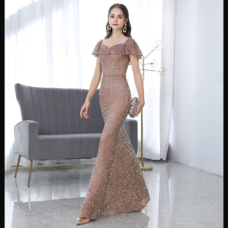 ชุดราตรี ชุดราตรีสวยหรู แบบ ทันสมัย Evening dress