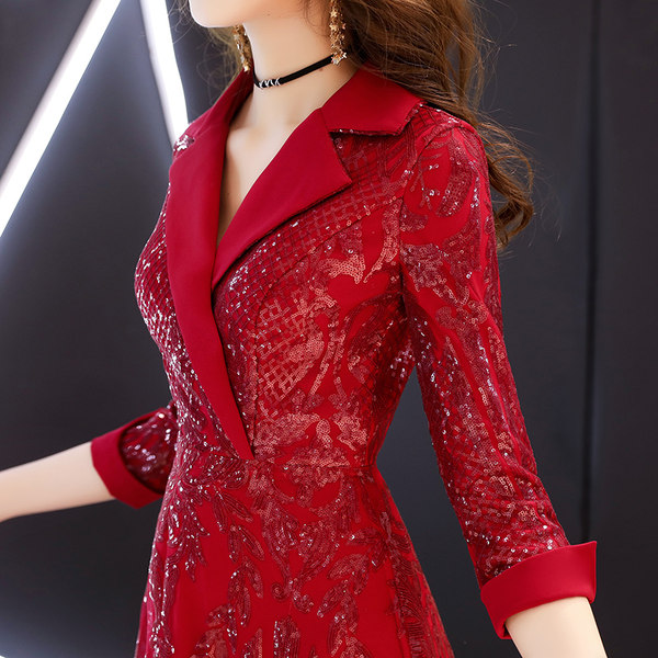 ชุดราตรี ชุดราตรีสวยหรู แบบ ทันสมัย Evening dress