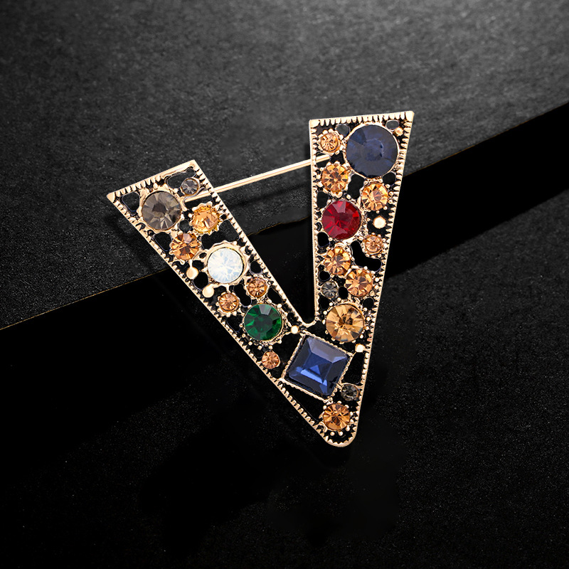 เข็มกลัด เข็มกลัดสวยๆ เข็มกลัดติดเสื้อ Brooch