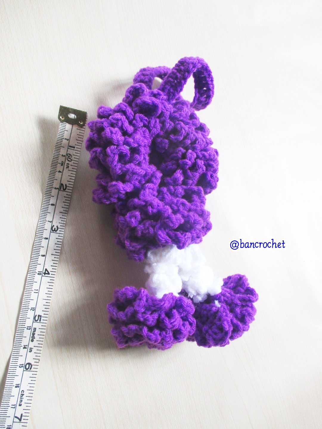 Bancrochet พวงมาลัยถักโครเชต์ Crochet Thai Garland ม่วง 6*5*4 inch
