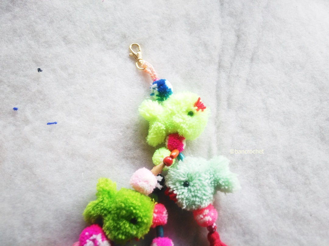 Bancrochet พวงกญแจพู่แขวนกระเป๋า Tassel keychains หลากสี 7 นิ้ว (inch)