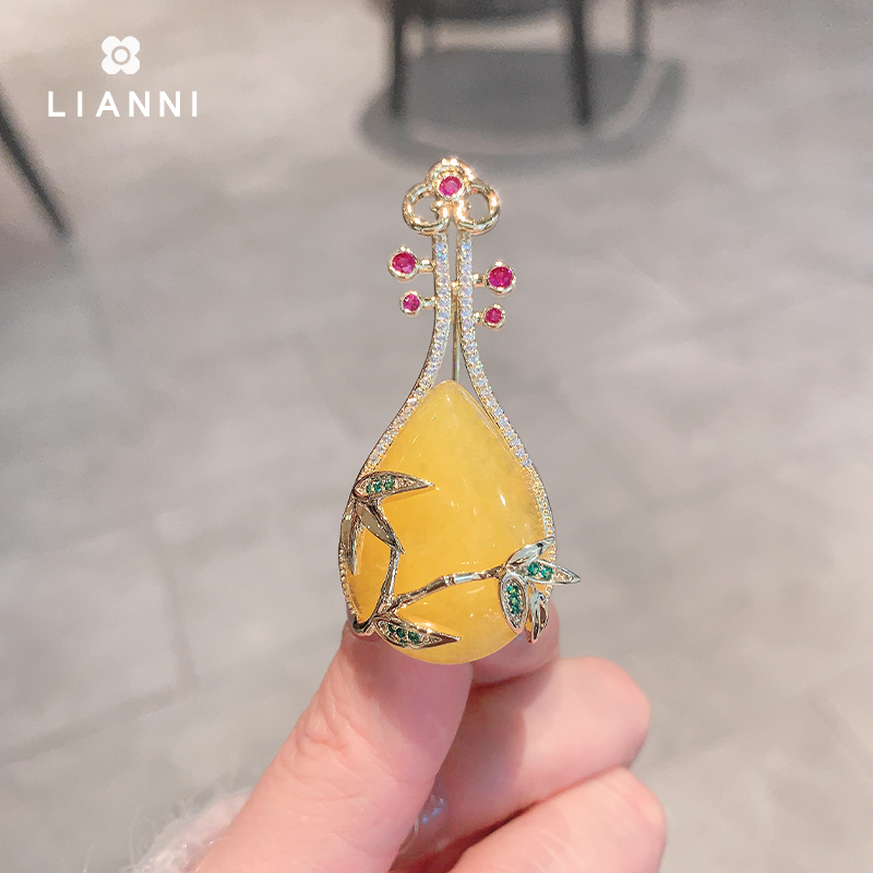 เข็มกลัด เข็มกลัดสวยๆ เข็มกลัดติดเสื้อ Brooch