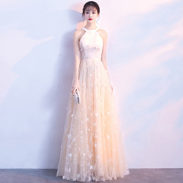 ชุดราตรี ชุดราตรีสวยหรู แบบ ทันสมัย Evening dress