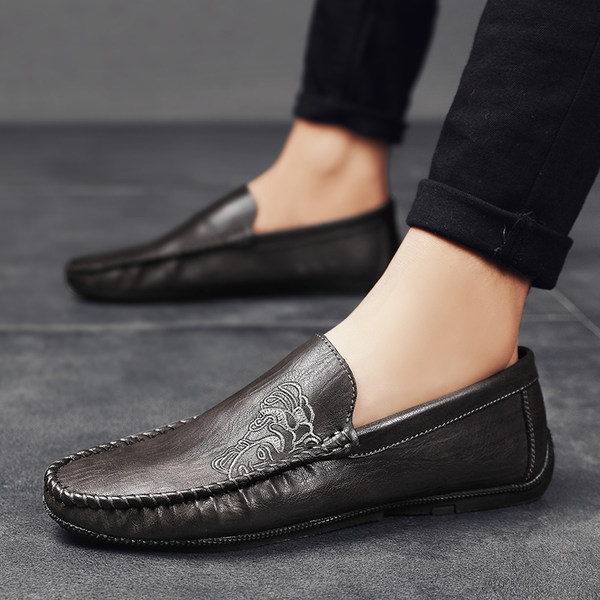 รองเท้าหนังผู้ชาย มีไซส์39-44 รองเท้าโลฟเฟอร์ชาย Slip-On Shoes