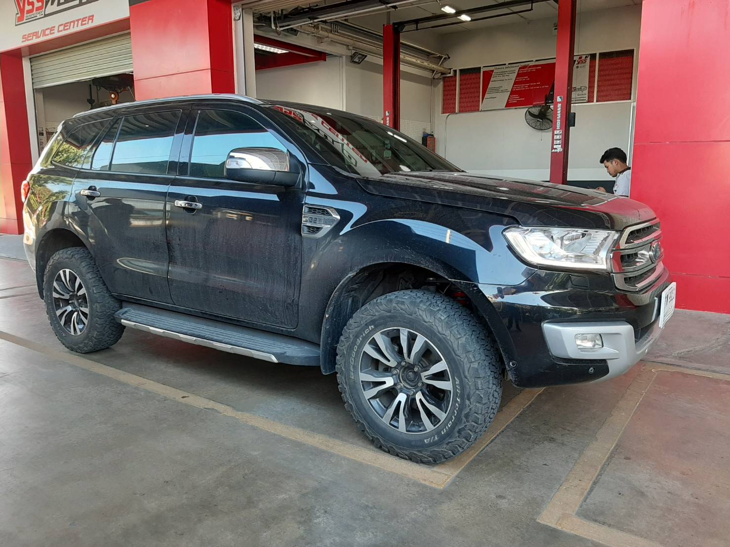 โช๊คอัพ สปริง YSS รุ่น DTG Sport รถ Ford All new Everest ปี 15> 2.2/3.2 และ2.0