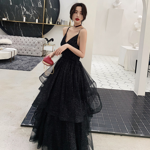 ชุดราตรี ชุดราตรีสวยหรู แบบ ทันสมัย Evening dress