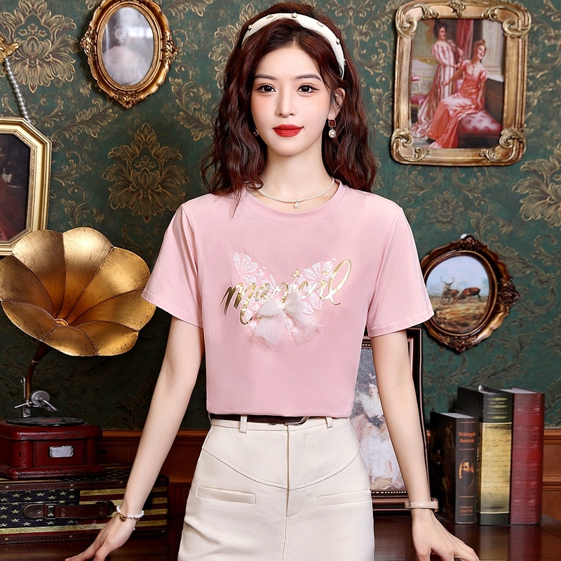 เสื้อเชิ้ตผู้หญิงใส่ทํางาน 390 บาทต่อชิ้น ฟรีค่าจัดส่ง