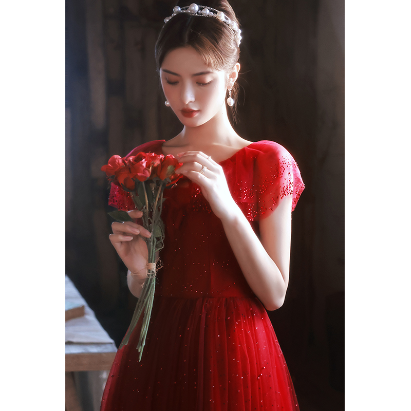 ชุดราตรี ชุดราตรีสวยหรู แบบ ทันสมัย Evening dress
