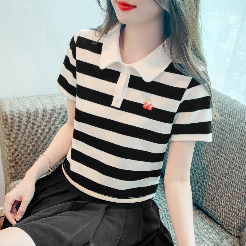 เสื้อผ้าวัยรุ่นเกาหลี เสื้อยืดวัยรุ่นผู้หญิง มีขนาด S M L XL