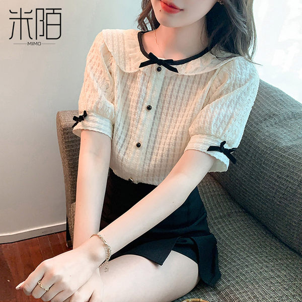 เสื้อลูกไม้ แขนสั้น