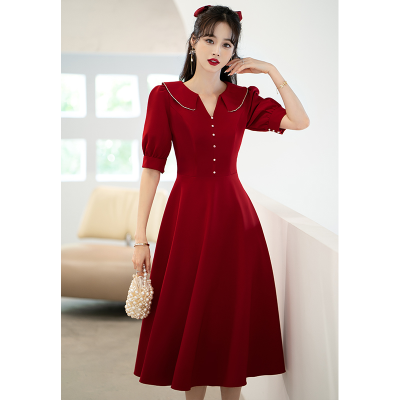 ชุดราตรี ชุดราตรีสวยหรู แบบ ทันสมัย Evening dress