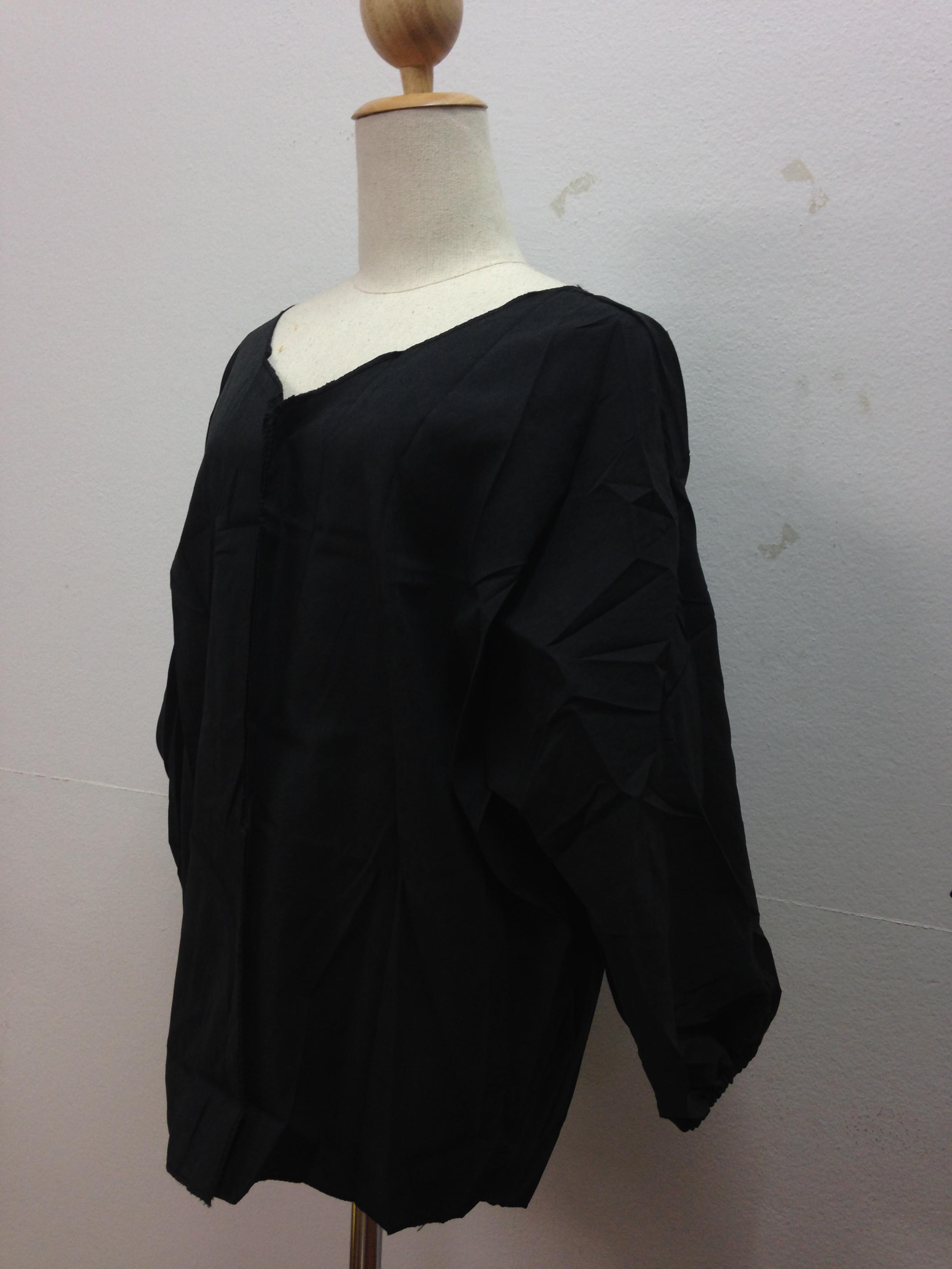 เสื้อแฟชั่นทรงสวยแขนพอง ผ้าเนื้อด้าน เนื้อบางเบา พร้อมส่ง